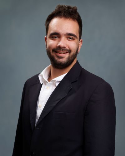 Gustavo_bio2