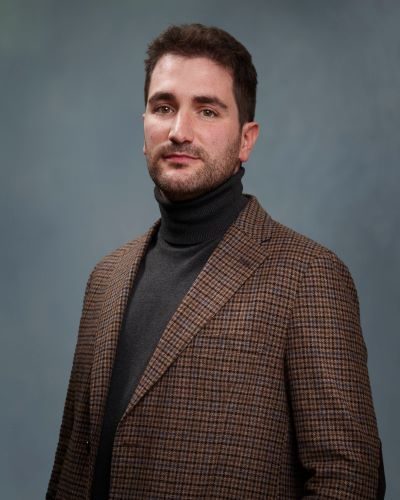 Julian_bio2